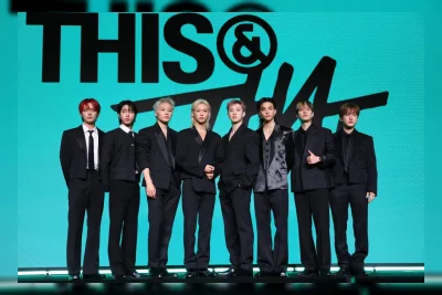Stray Kids Rilis Mini Album 'THIS & THAT' dengan Genre Fluid