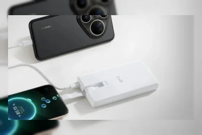 Huawei Rilis Power Bank 12.000 mAh dengan Fitur Lacak Offline
