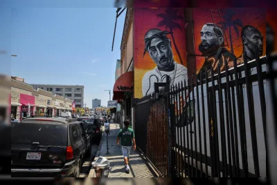 Pria yang Dituduh Mengatur Pembunuhan Tupac Shakur 1996 Diadili