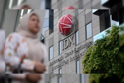 OJK: Minat BI dan Danantara Pegang Saham BEI Masih Tunggu Aturan