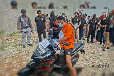 Polisi Gelar Rekonstruksi Mutilasi di Depok, Pelaku Bawa Obat HIV