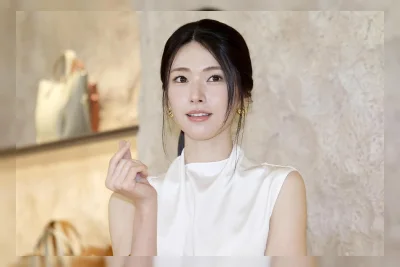 Ha Young Minta Maaf atas Masa Lalu Pro-Jepang Kakek Buyutnya