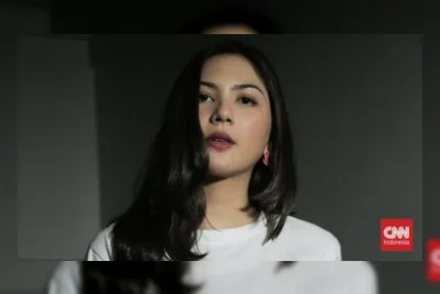 Jessica Mila: Tulisan 'Orang Dalam' di Pulau Padar Bukan dari Saya