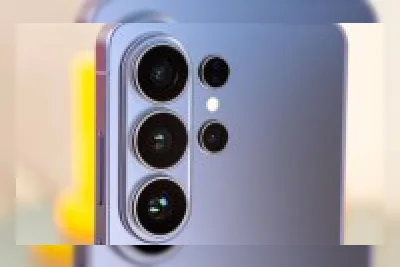 Samsung Galaxy S27 Dikabarkan Tak Akan Tiru Fitur Kamera iPhone 18 Pro