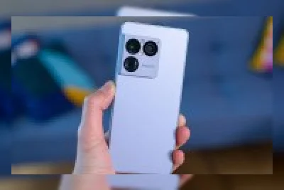 Sony Sebut Penjualan Xperia 1 VIII Kuat, Slot microSD dan Jack 3,5mm Jadi Identitas