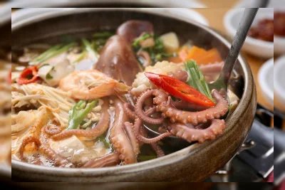 Hati-hati saat Menikmati Sup Musim Panas Favorit Orang Korea