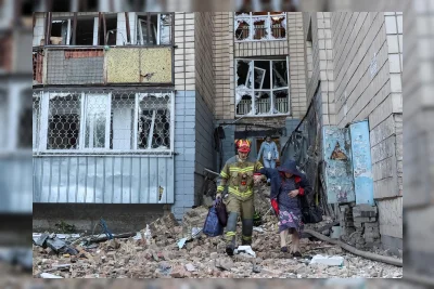 Serangan Rudal Rusia di Kyiv Tewaskan 6 Orang, 33 Terluka