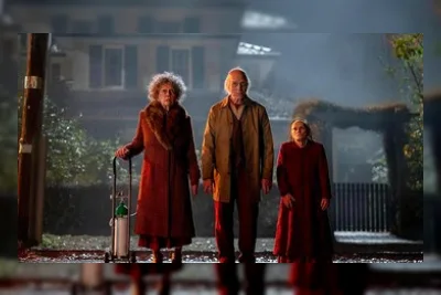 Bukan Sekadar Sekuel, Ini 5 Keunikan Insidious: Out of the Further