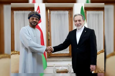Iran dan Oman Bahas Koridor Sementara di Selat Hormuz dan Pembersihan Ranjau