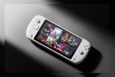 Lenovo Rilis Legion C700, Handheld Cloud Gaming dengan Layar 120Hz dan Joystick TMR