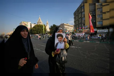 Iran Serang Pangkalan Militer AS di Yordania dan UEA sebagai Balasan