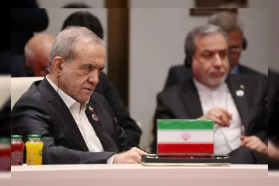 Presiden Iran Tawarkan Perdamaian ke AS Sebelum Temui Putin