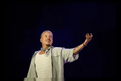 Macklemore Dicoret dari Tur Ed Sheeran Buntut Komentar Pro-Palestina