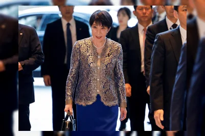 Takaichi Pertahankan Menteri Kunci dalam Reshuffle Kabinet Jepang
