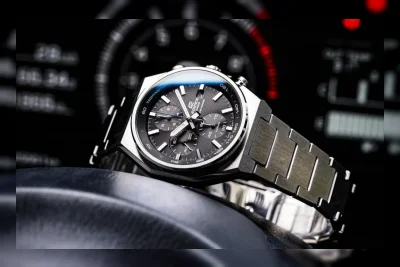 Casio Edifice EFS-S660 Dijual di AS, Kaca Safir dan Solar Rp3,2 Juta