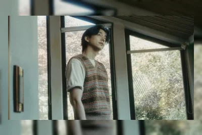 Gong Yoo Tak Sabar Sapa Penggemar di Fan Meeting Pertama Jakarta