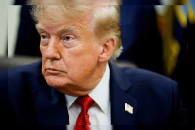 Trump Perpanjang Aturan Biaya Visa H-1B Rp1,6 Miliar Selama Setahun