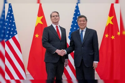 Bessent dan He Lifeng Bahas AI hingga Rare Earth di New York