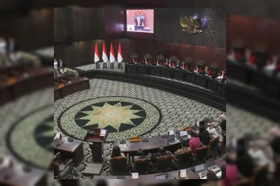 MK Dengar Penjelasan KPU soal Keabsahan Syarat Pendidikan Gibran