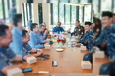 Kemensos dan PT Pos Rancang Burekol untuk Percepat Bansos