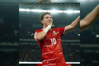Timnas Indonesia Tundukkan Singapura 2-0, Ole Romeny Puji Kepemimpinan Kevin Diks