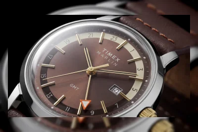 Timex Rilis Marlin Quartz GMT, Dial Ice Blue dan Chocolate Brown
