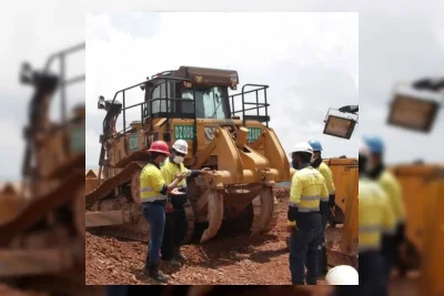 MDKA Cetak Laba Bersih USD102 Juta, Pendapatan Naik 64 Persen