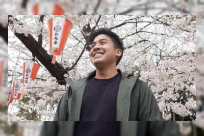 Jerome Polin Lamar Kekasih di Depan Gunung Fuji, Gracia Caroline Bilang Ya