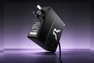 Lenovo Rilis Adaptor GaN 245W Lebih Kecil dengan Kabel Terpasang