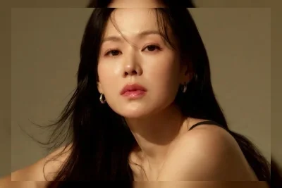 Son Ye-jin Sebut Peran Lady Cho di 'The Scandal' Kompleks dan Menarik