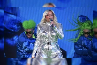 Kisah Bebe Rexha Dibantu Taylor Swift Jelang Grammy 2019