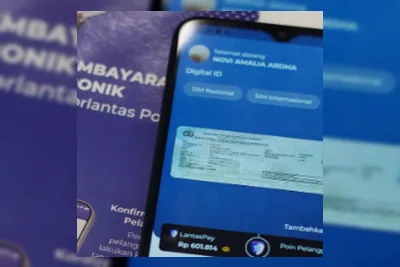 Korlantas Izinkan STNK Digital Dipakai Saat Pemeriksaan, Ini Penjelasannya