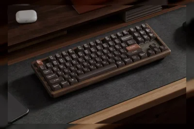 Keychron K8 HE All-Wood Special Edition Meluncur, Casing Walnut Rp3,3 Juta