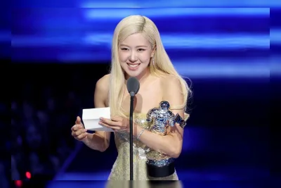 Rosé BLACKPINK dan Miky Lee CJ Masuk Asian Hall of Fame 2026