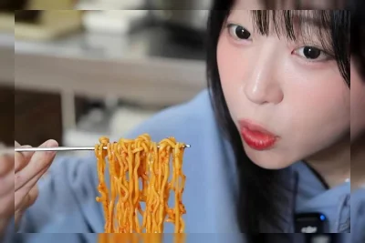 Tzuyang Ubah Gaya Mukbang, Kini Pilih Porsi Moderat