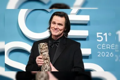 Jim Carrey Resmi Menikah dengan Min Ah di Los Angeles