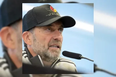 Aturan Ketat Klopp di Jerman: Larangan Ponsel hingga Jam Makan