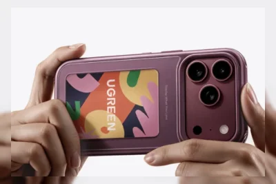 Ugreen Rilis Casing iPhone dengan Layar E-ink 3,7 Inci