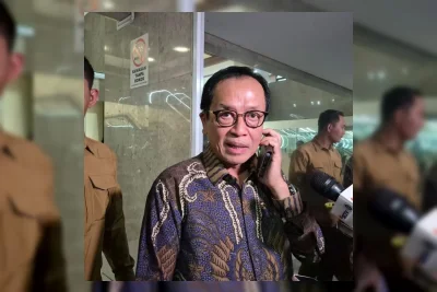 OJK Belum Diajak Diskusi soal Wacana Gaji PNS Lewat Koperasi