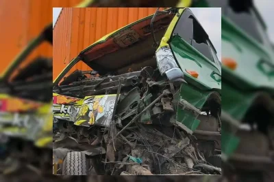 Truk Rem Blong Sebabkan Kecelakaan 14 Kendaraan di Tol Cipularang