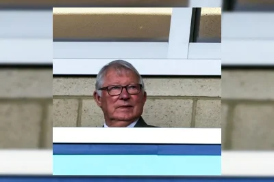 Sir Alex Ferguson Cemas Tak Sempat Hadiri Pembukaan Stadion Baru MU
