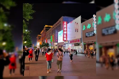 Wisatawan China Makin Hemat saat Libur Hari Nasional 2026