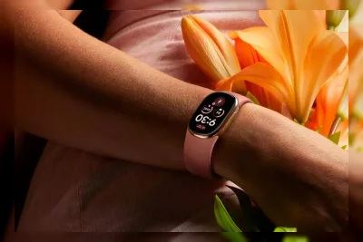 Google Fitbit Edge Meluncur dengan Layar, ECG, dan Baterai Tujuh Hari