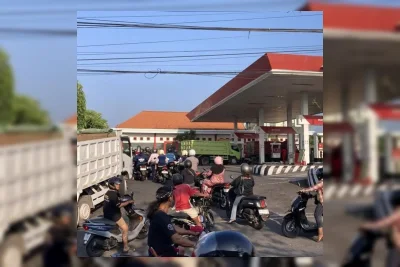 Pertalite Kosong di Klungkung, Warga Antre Pertamax Sejak Pagi