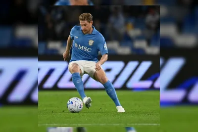 Liga Champions: Villarreal Balikkan Skor, Napoli Tertinggal 1-2