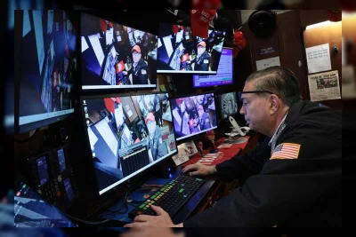 Wall Street Terjun Bebas, Data Inflasi Panas Picu Kekhawatiran Kenaikan Suku Bunga Fed