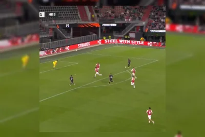 Ajax Kembali Tertinggal 2-1 dari Hajduk Split, Klaassen Gagal Selamatkan Tim