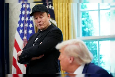 Musk Disebut Perintahkan Perlambatan Starlink Militer Ukraina, WSJ Melapor