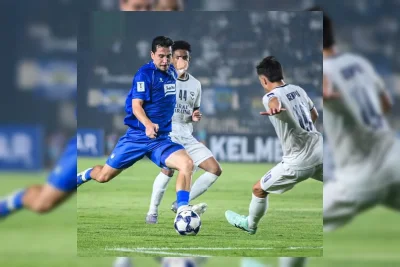 Dua Gol Balsa Sekulic Bawa Persib Tundukkan Melbourne Victory 2-0