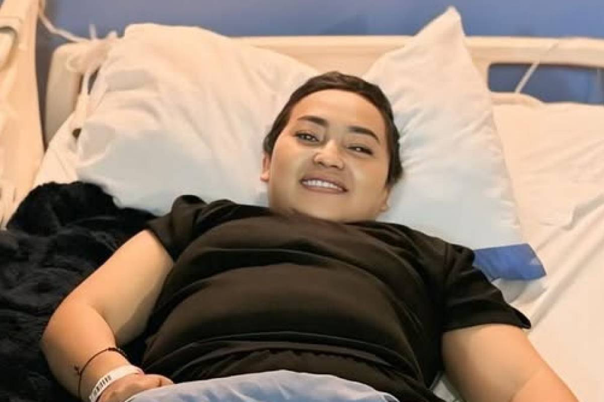 Apa Penyebab Mpok Alpa Meninggal Dunia? Benarkah Karena Kanker? Begini Kronologi Kematian Komedian Nina Carolina lengkap dengan Biodata